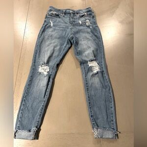Size 2 ripped skinny straight jeans